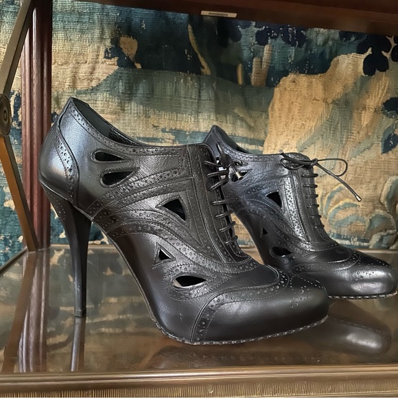 Dior Black Leather Wingtip Oxford Lace Up Bootie - Picture 8 of 14